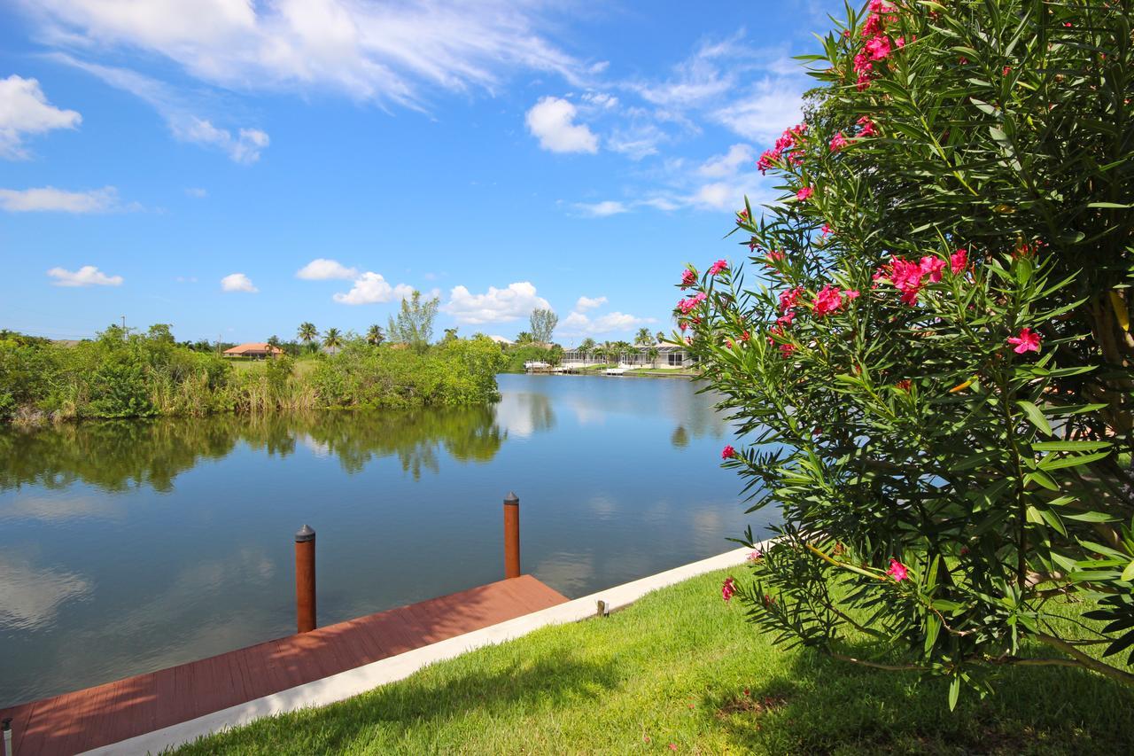 Mangrove Bay Sw Cape - Waterfront Private Home Locally Owned & Managed, Fair & Honest Pricing Cape Coral Exterior foto