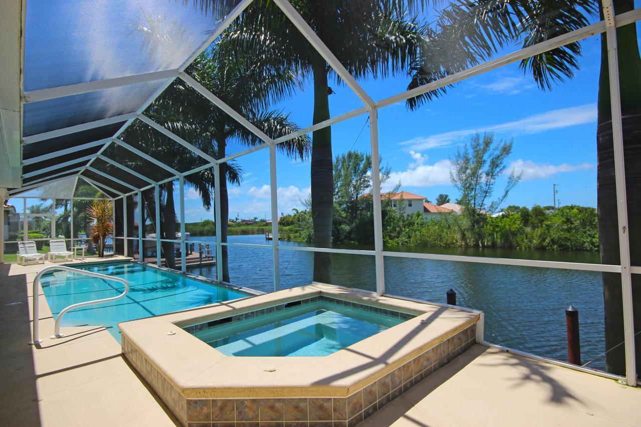 Mangrove Bay Sw Cape - Waterfront Private Home Locally Owned & Managed, Fair & Honest Pricing Cape Coral Exterior foto